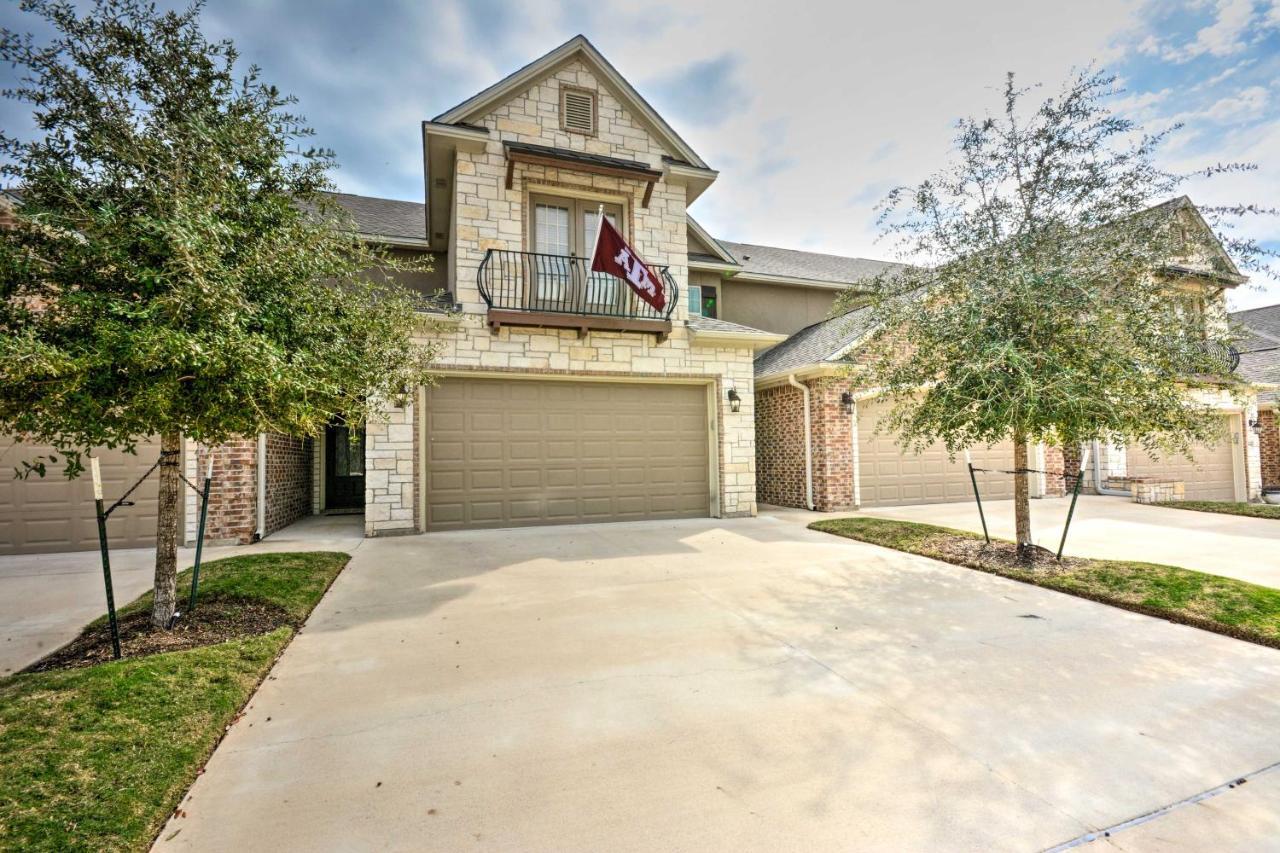 College Station Townhouse With Private Patio Villa Екстериор снимка